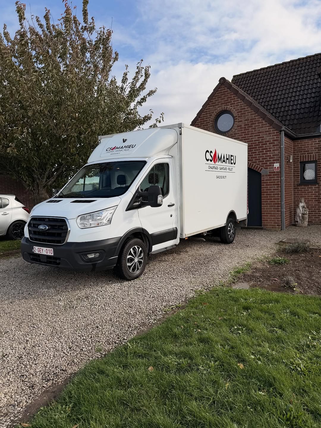 Detailing Ford Transit blanc CS Mahieu Belgique