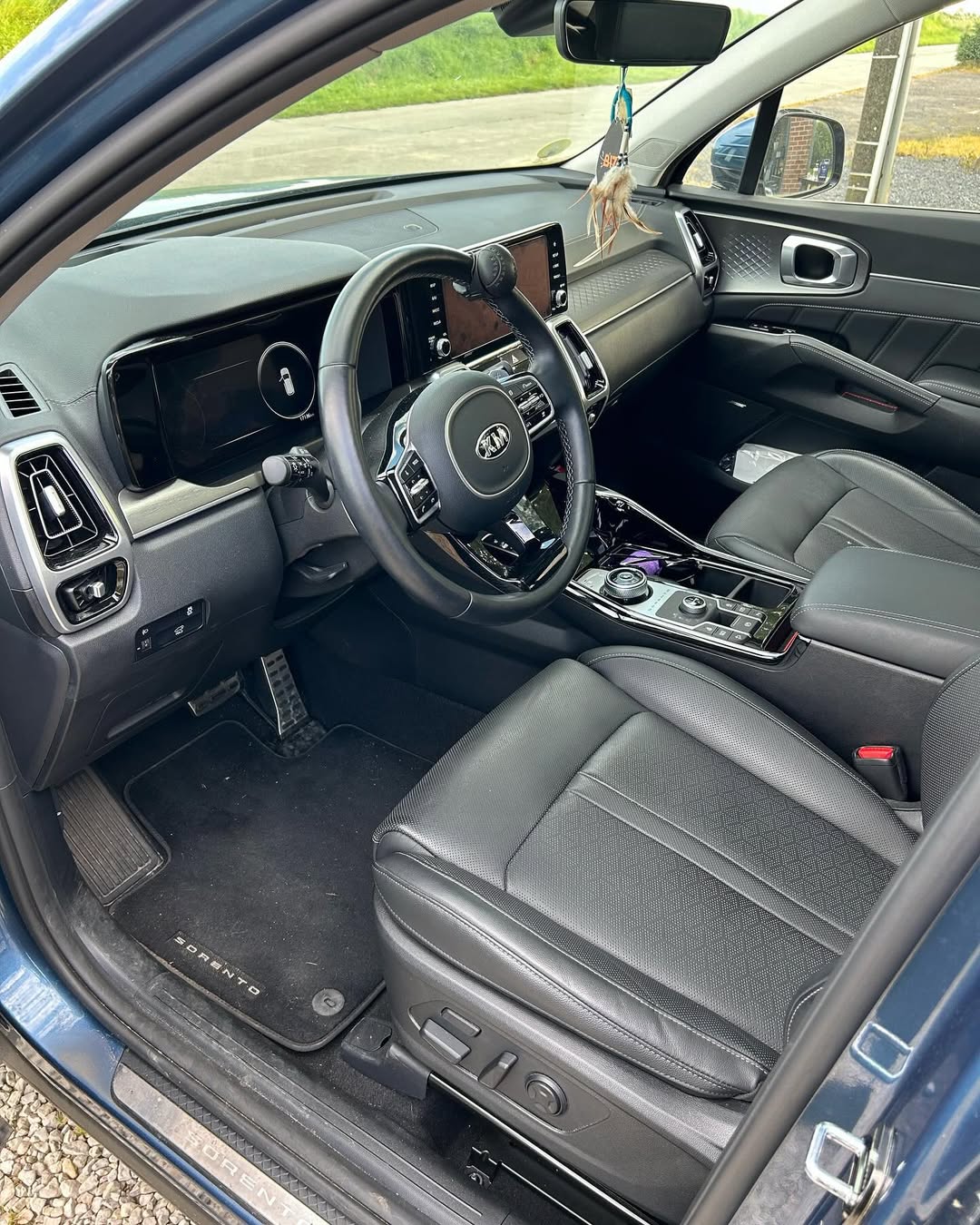 Detailing intérieur cuir Kia Sorento Belgique